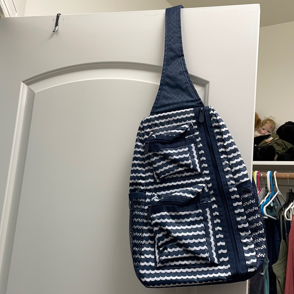 Thirty one sling backpack